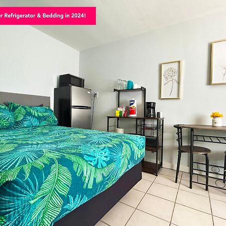 פורט מאיירס 2 Bed Cottage With Pool, Close To Beach! Bbq Grills & Patio מראה חיצוני תמונה