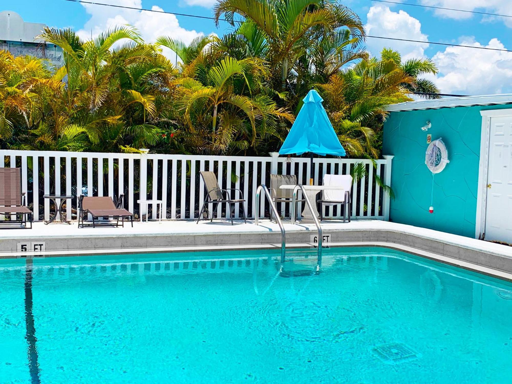 פורט מאיירס 2 Bed Cottage With Pool, Close To Beach! Bbq Grills & Patio מראה חיצוני תמונה